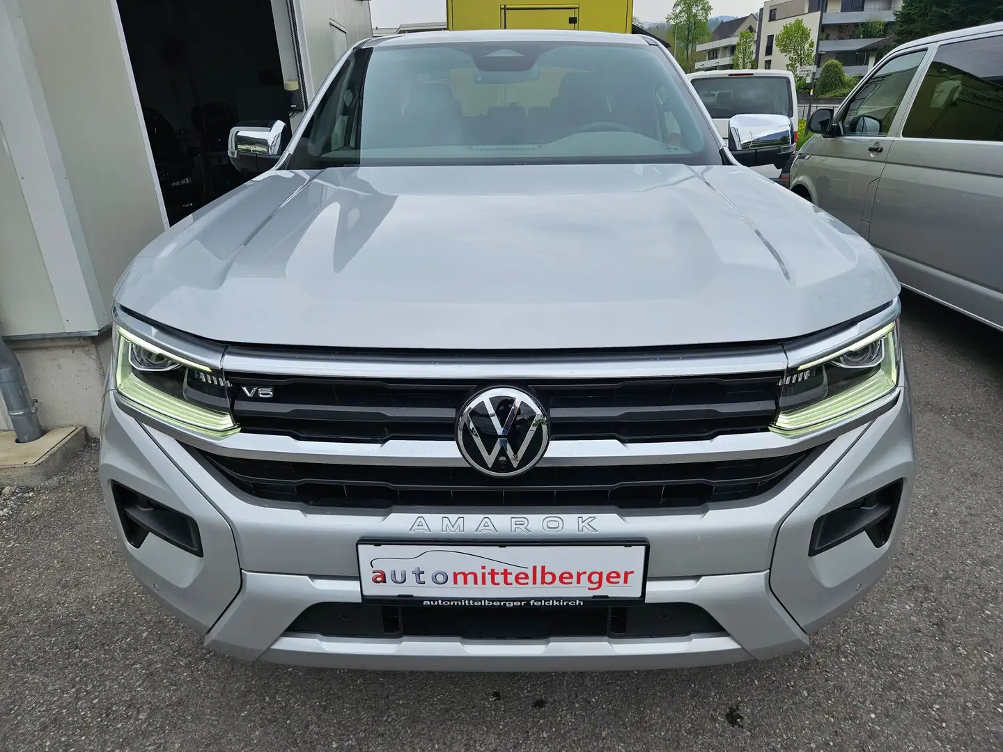 Volkswagen Amarok 3.0 TDI 177 kW Aventura Doppelkabine 4Motion Rot - 2