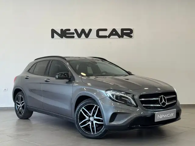 Mercedes-Benz GLA 200 200 CDI AUTOMATIC 4MATIC Premium Harman Kardon