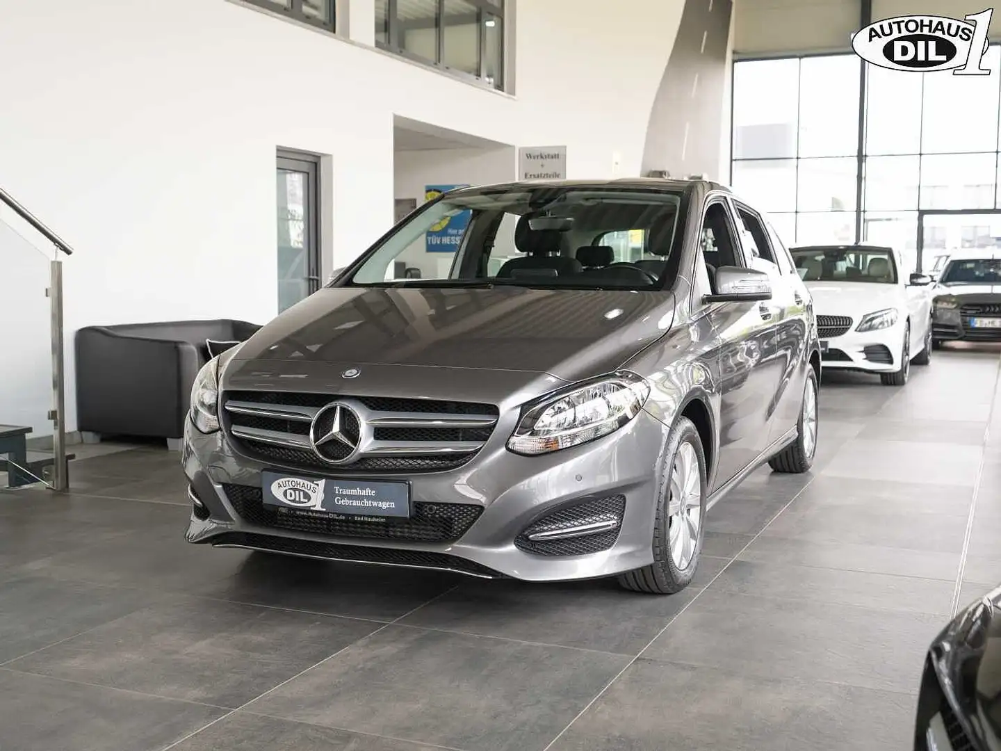 Mercedes-Benz B 180 BlueEFF. *R-KAMERA*SHZ*AHK* Gris - 2