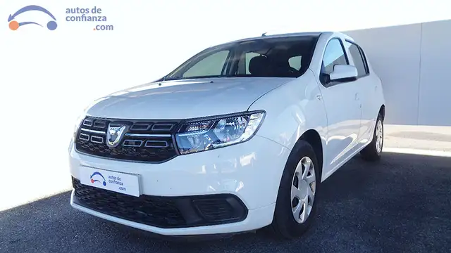 Dacia Sandero SCe Essential 49kW