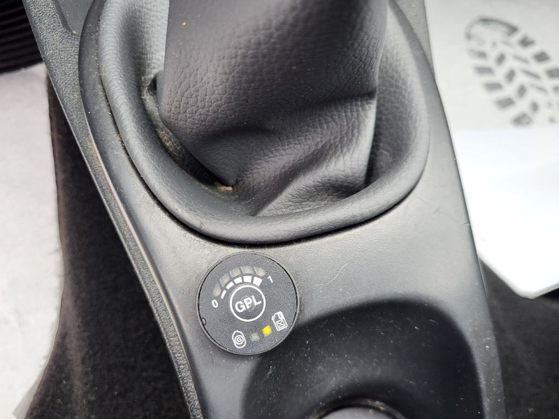Dacia Duster 1.6 16V  LPG Ambiance — photo 14