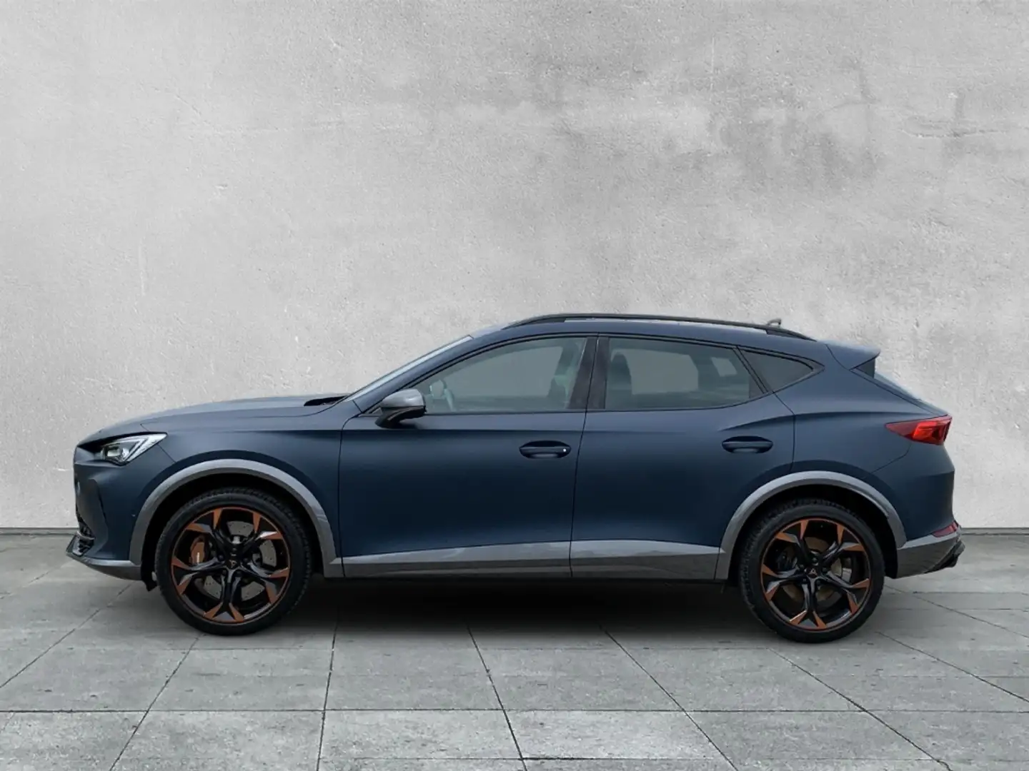 CUPRA Formentor 2.0 TSI DSG 4DRIVE VZ +AHK+LED+NAVI+ Blau - 2