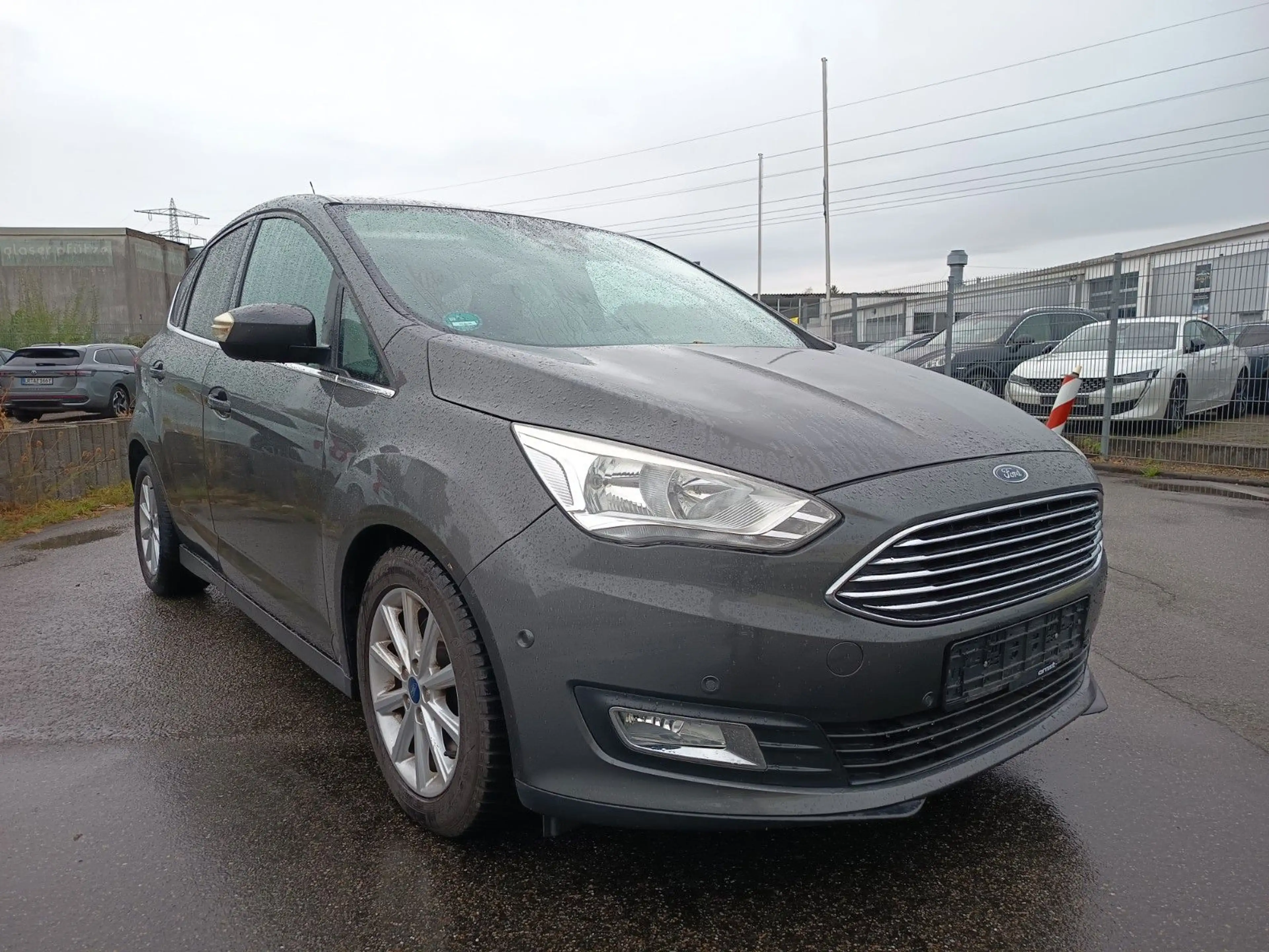 Ford C-Max C-MAX Titanium — photo 3