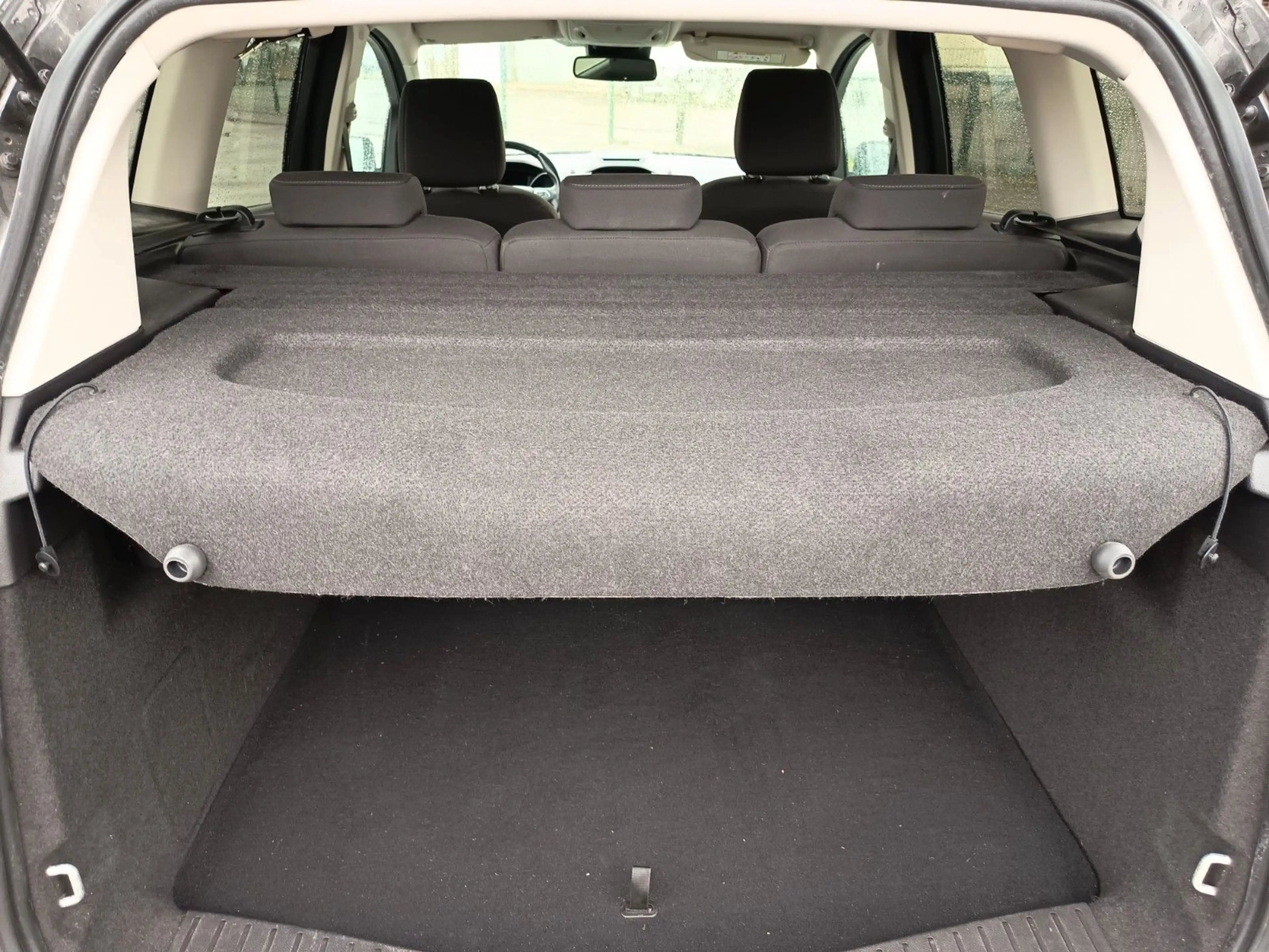 Ford C-Max C-MAX Titanium — photo 15