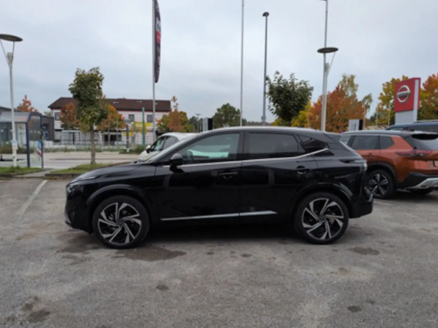 Nissan Qashqai 1.3 DIG-T 4x4 MHEV - Tekna+ Noir - 2