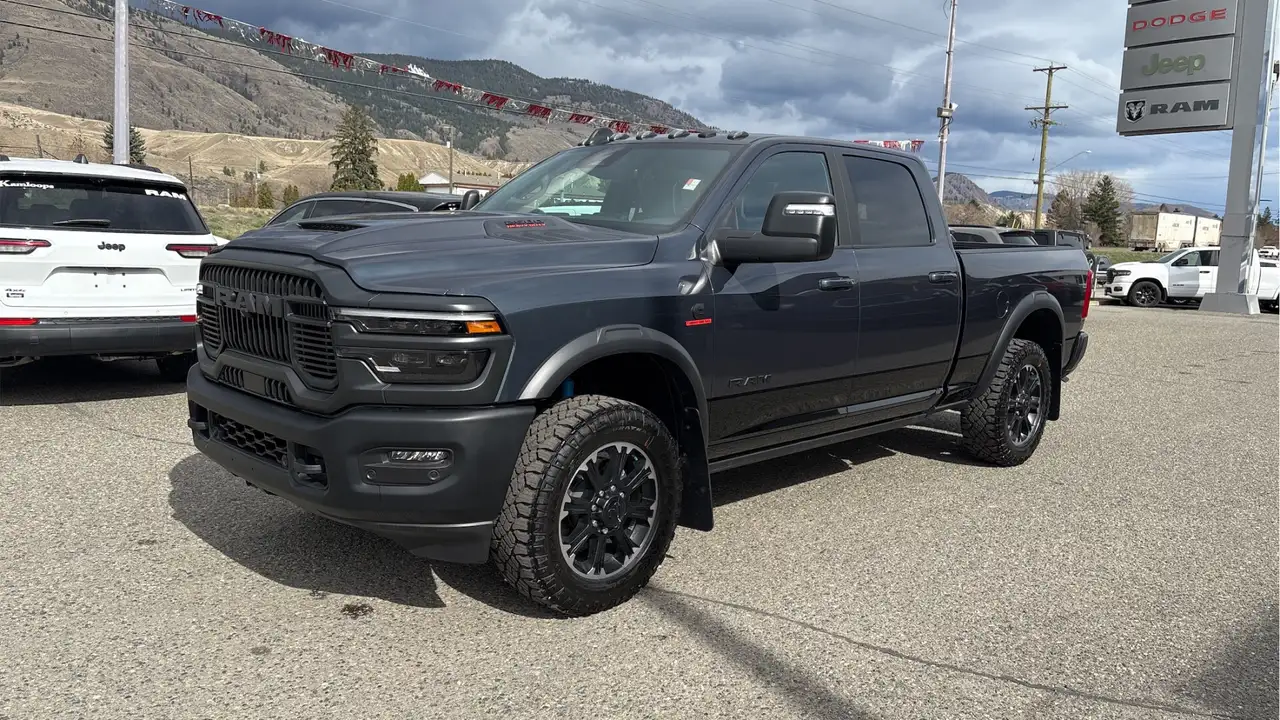 RAM 2500 снимка RAM 2500