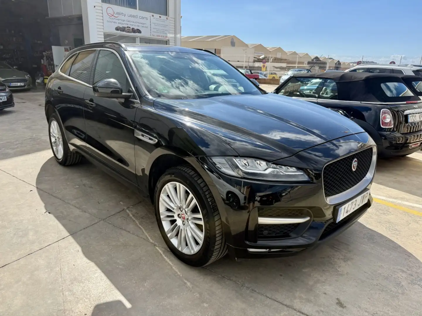 Jaguar F-Pace 2.0i4D R-Sport Aut. AWD 180 Negro - 1