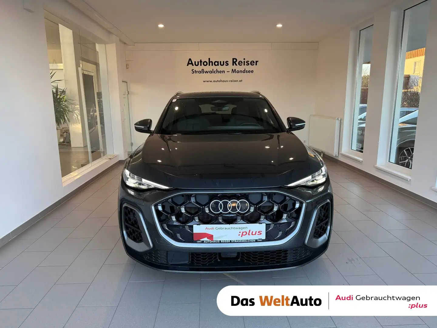 Audi Q5 TDI quattro 150 kW Grau - 1