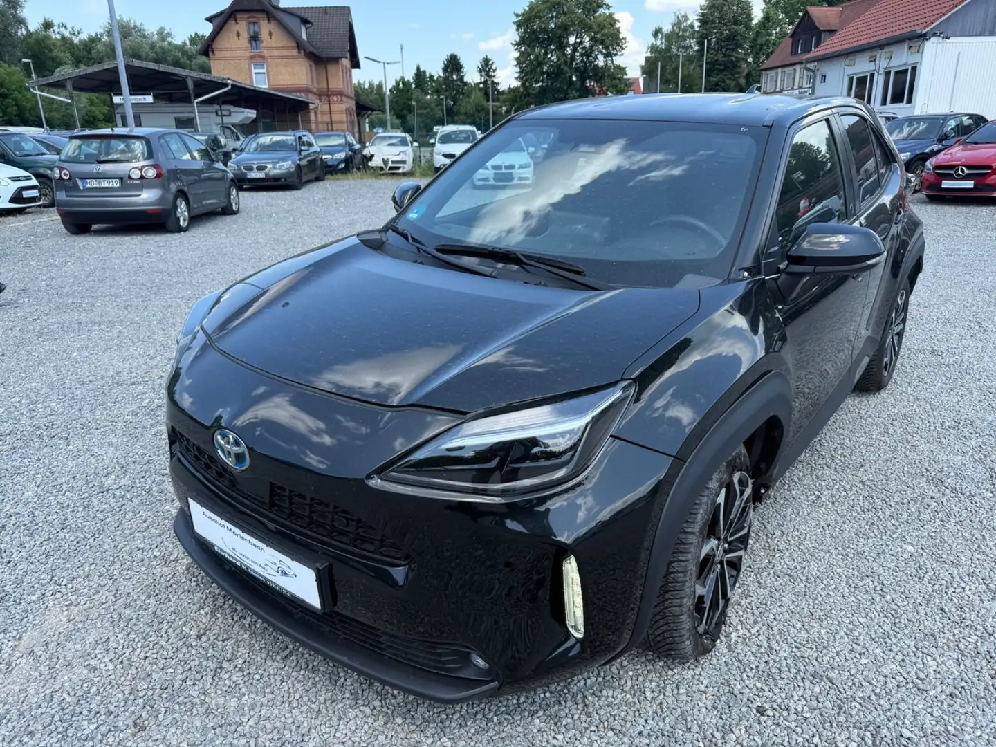 Toyota Yaris Cross Hybrid FWD Team Deutschland Schwarz - 1