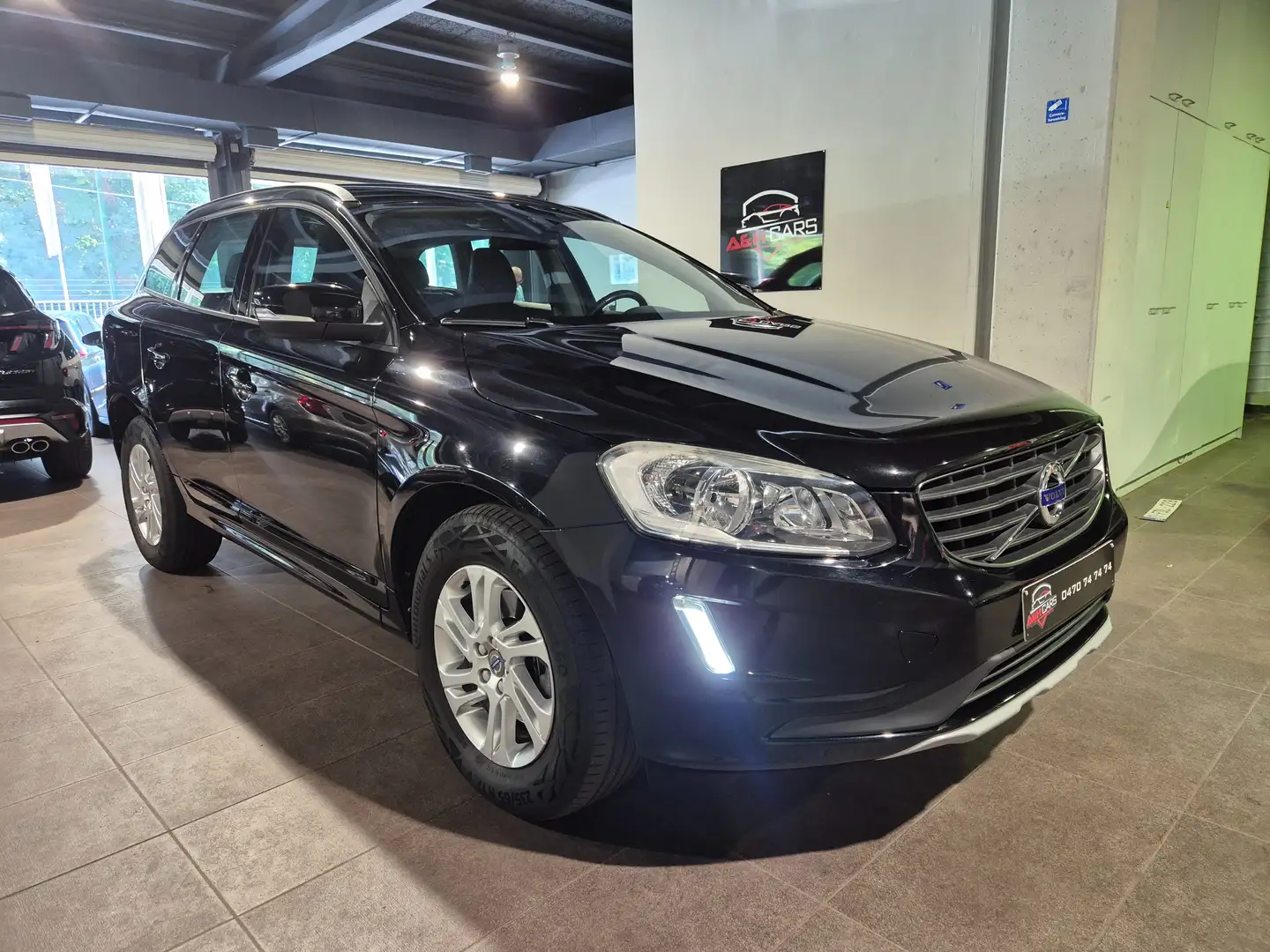 Volvo XC60 XC60 2.0 D3 Kinetic Noir - 1