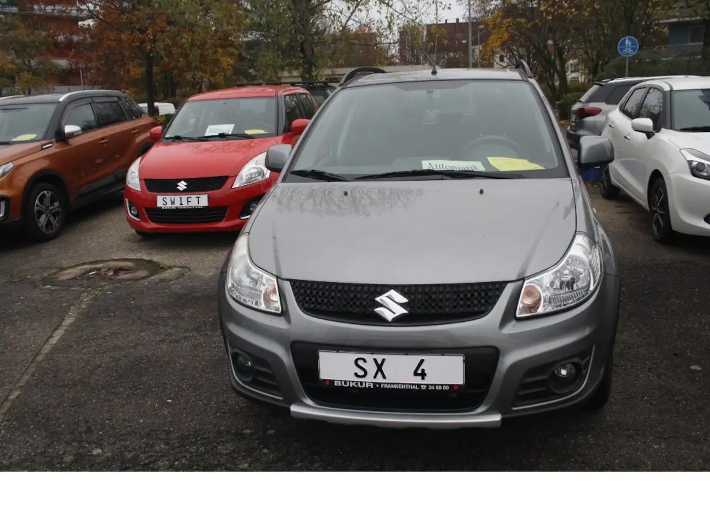 Suzuki SX4 Comfort AUTOMATIK Gris - 1
