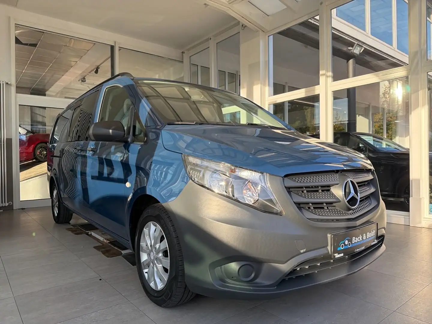 Mercedes-Benz Vito Mixto Extralang 114 CDI*CAMPING-UMBAU* - 1