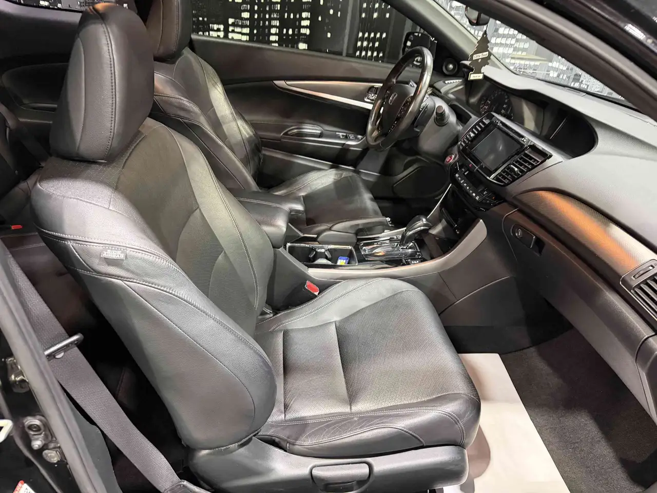 Honda Accord снимка Honda Accord