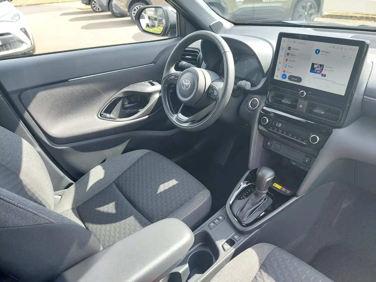 Toyota Yaris Cross 1.5 VVT-ie Hybrid 85kW Executive CVT, миниатюра 21