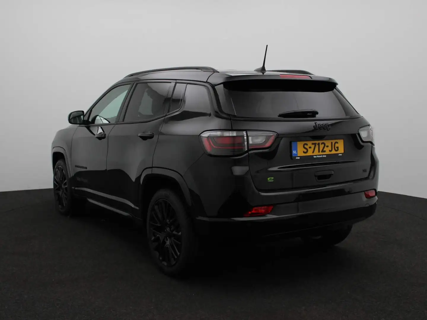 Jeep Compass 1.5T e-Hybrid S | Leder | Stoelverwarming | Naviga Zwart - 2