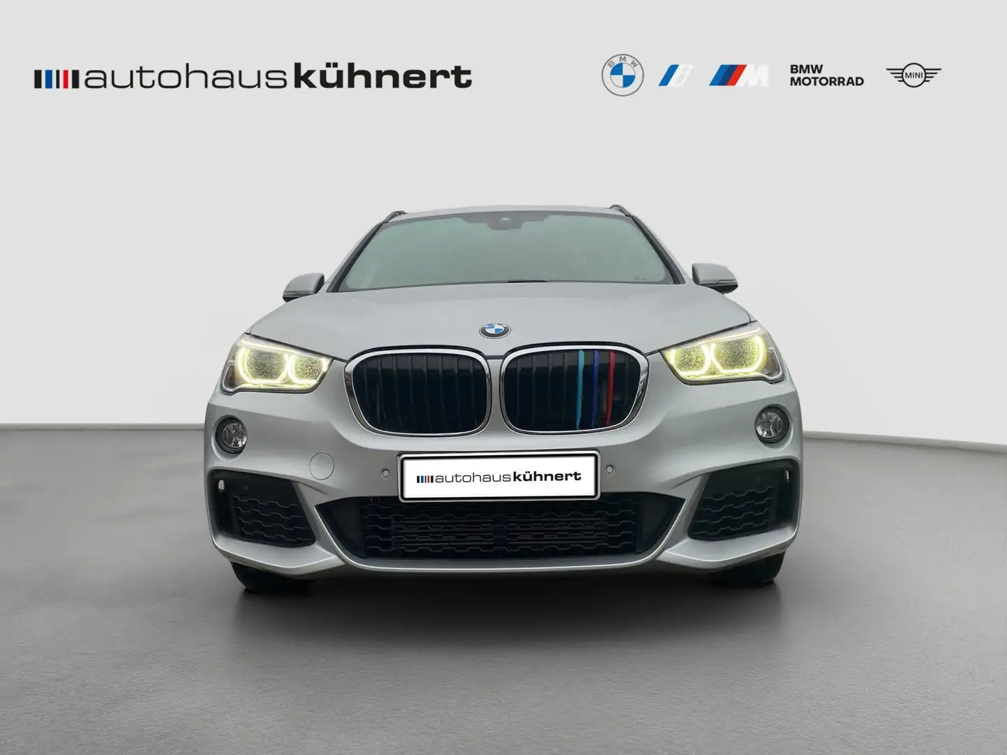 BMW X1 xDrive20i ///M-Sport PanoSD Navi ada.LED Argent - 2