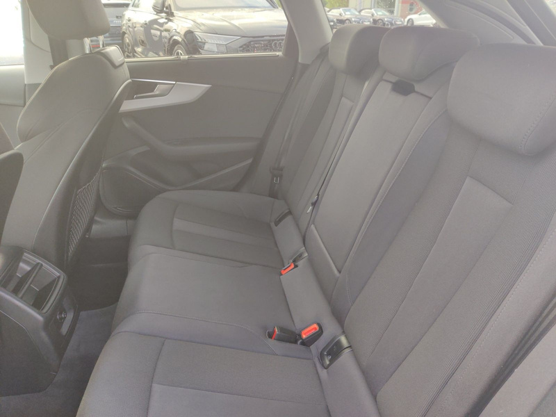 Audi A4 40 TDI S-Tronic, Tempomat, Sportsitze, — photo 13