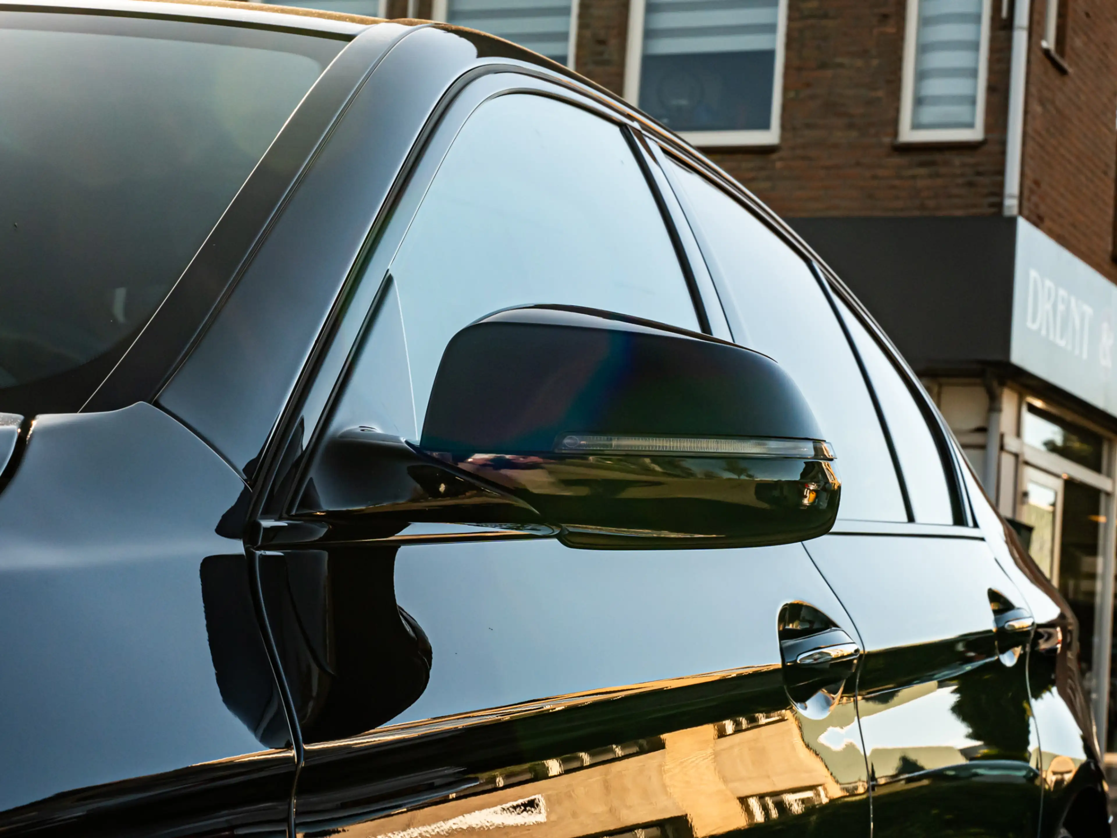 BMW 535 5-serie 535i High Exe M-Sport ORG NL HUD SHADOW LI — photo 28