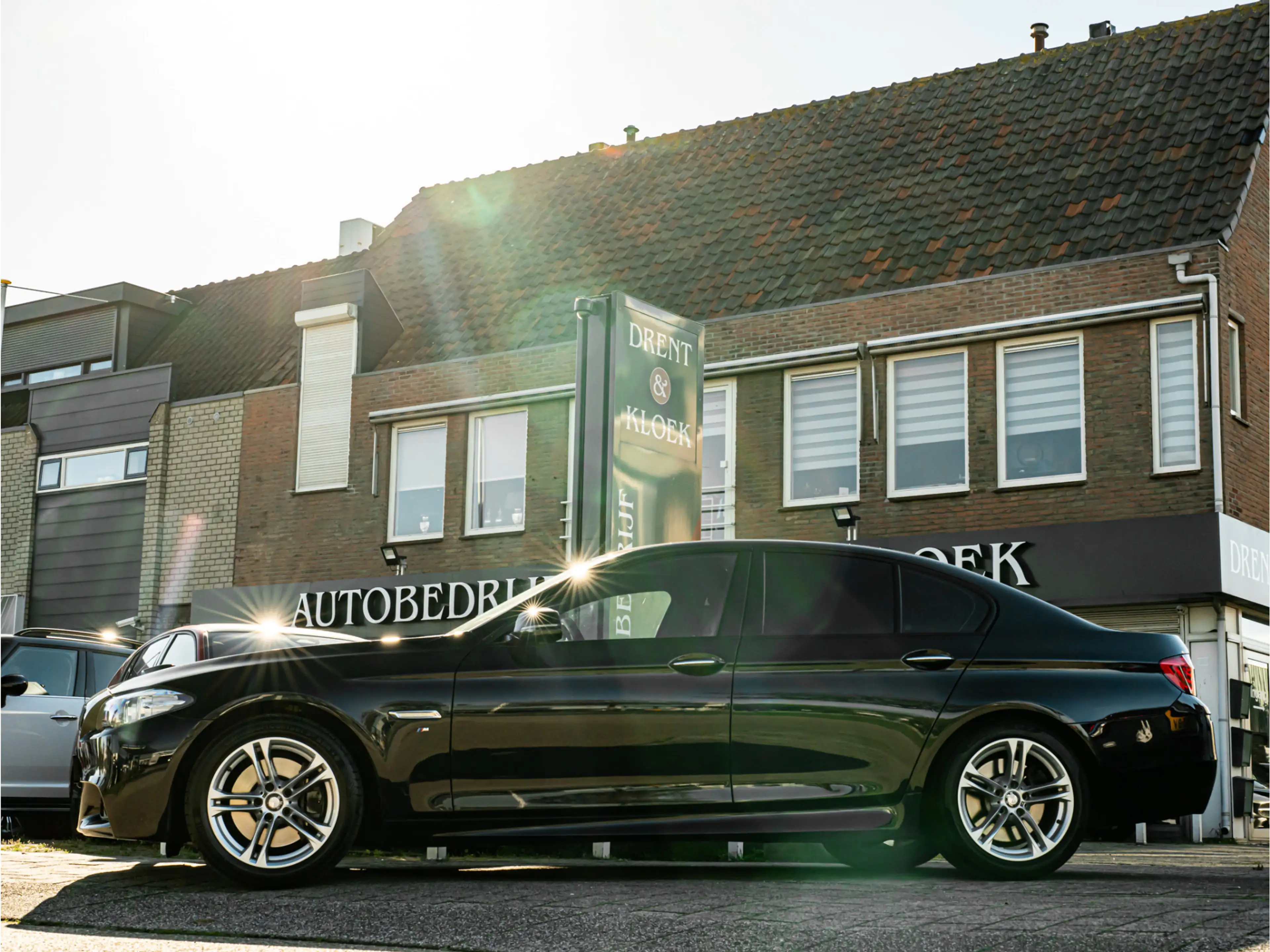 BMW 535 5-serie 535i High Exe M-Sport ORG NL HUD SHADOW LI — photo 18