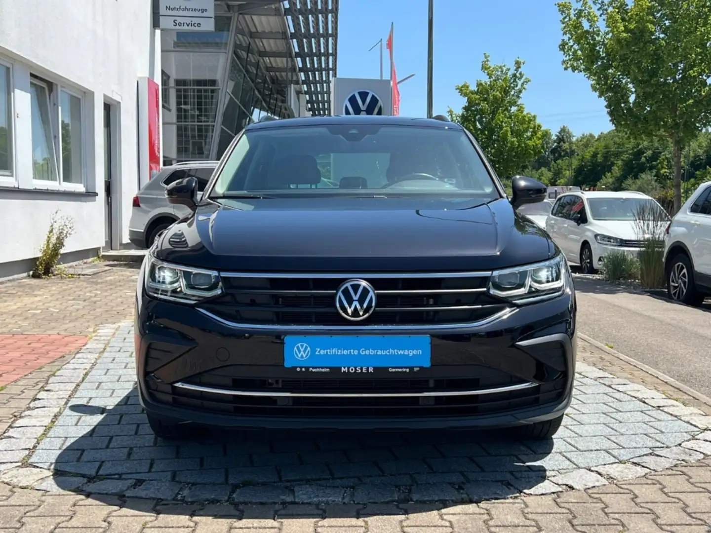 Volkswagen Tiguan Life 1.5 TSI DSG - LED-Matrix*Standheizung*APP!!! Schwarz - 2