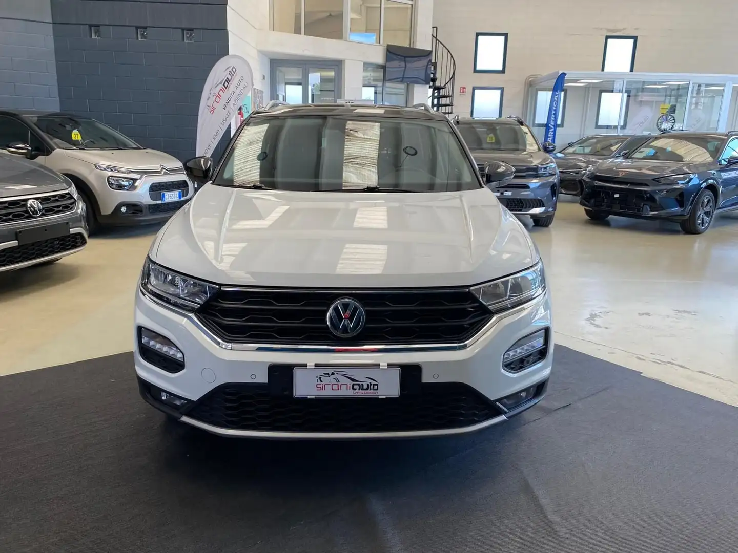Volkswagen T-Roc 1.5 TSI ACT Advanced BlueMotion Technology White - 2