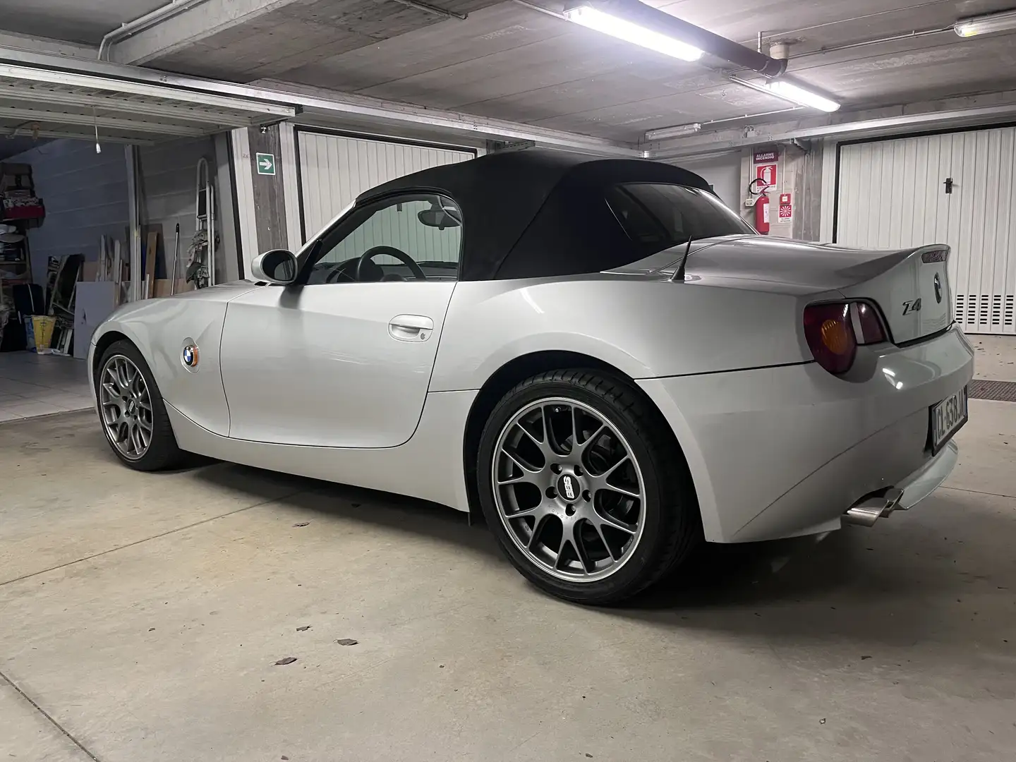 BMW Z4 Roadster 2.2i - 1
