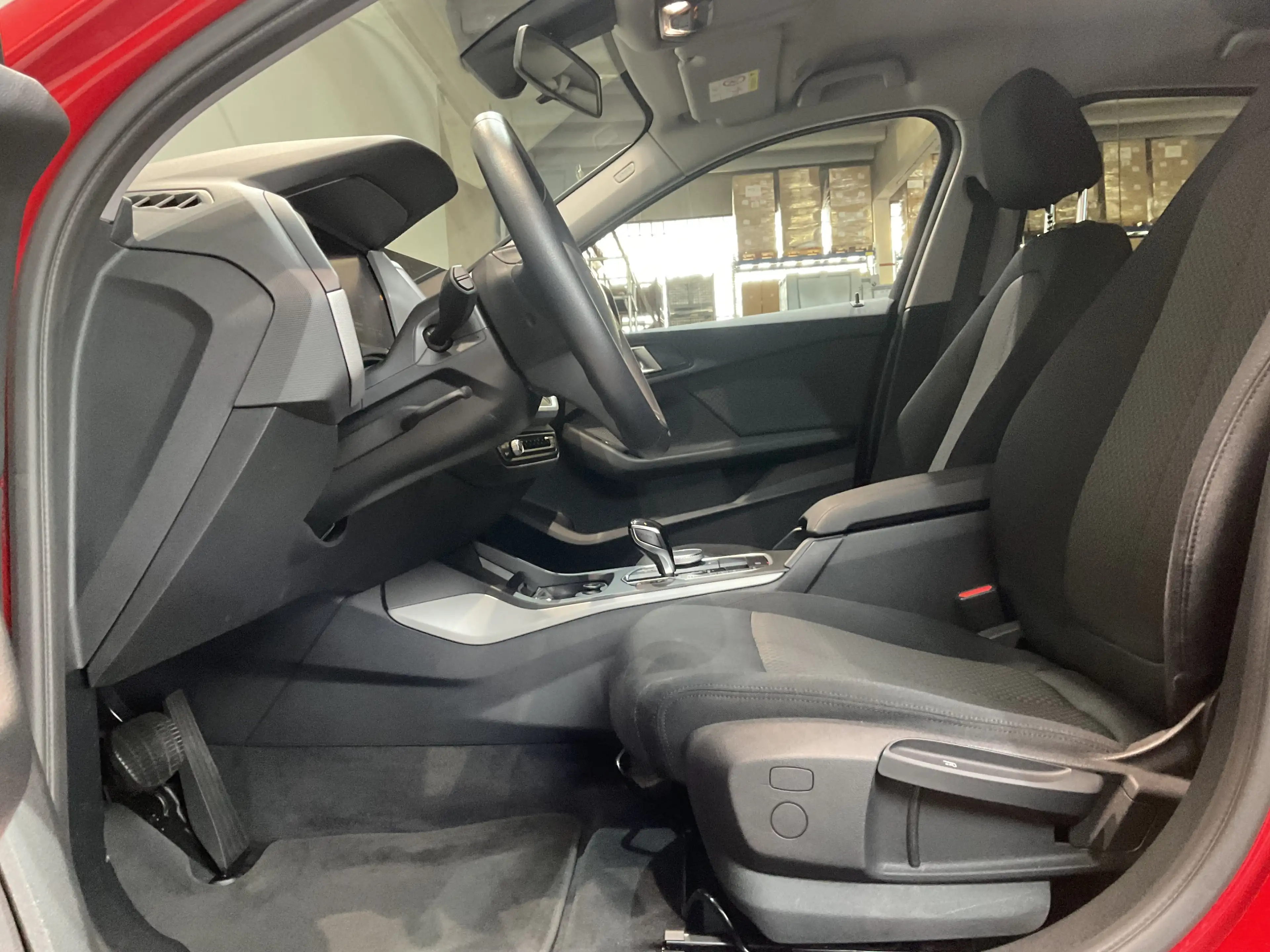 BMW 118 i |Komfortzugang |Sitzheizung |LED-Scheinwerfer — photo 7