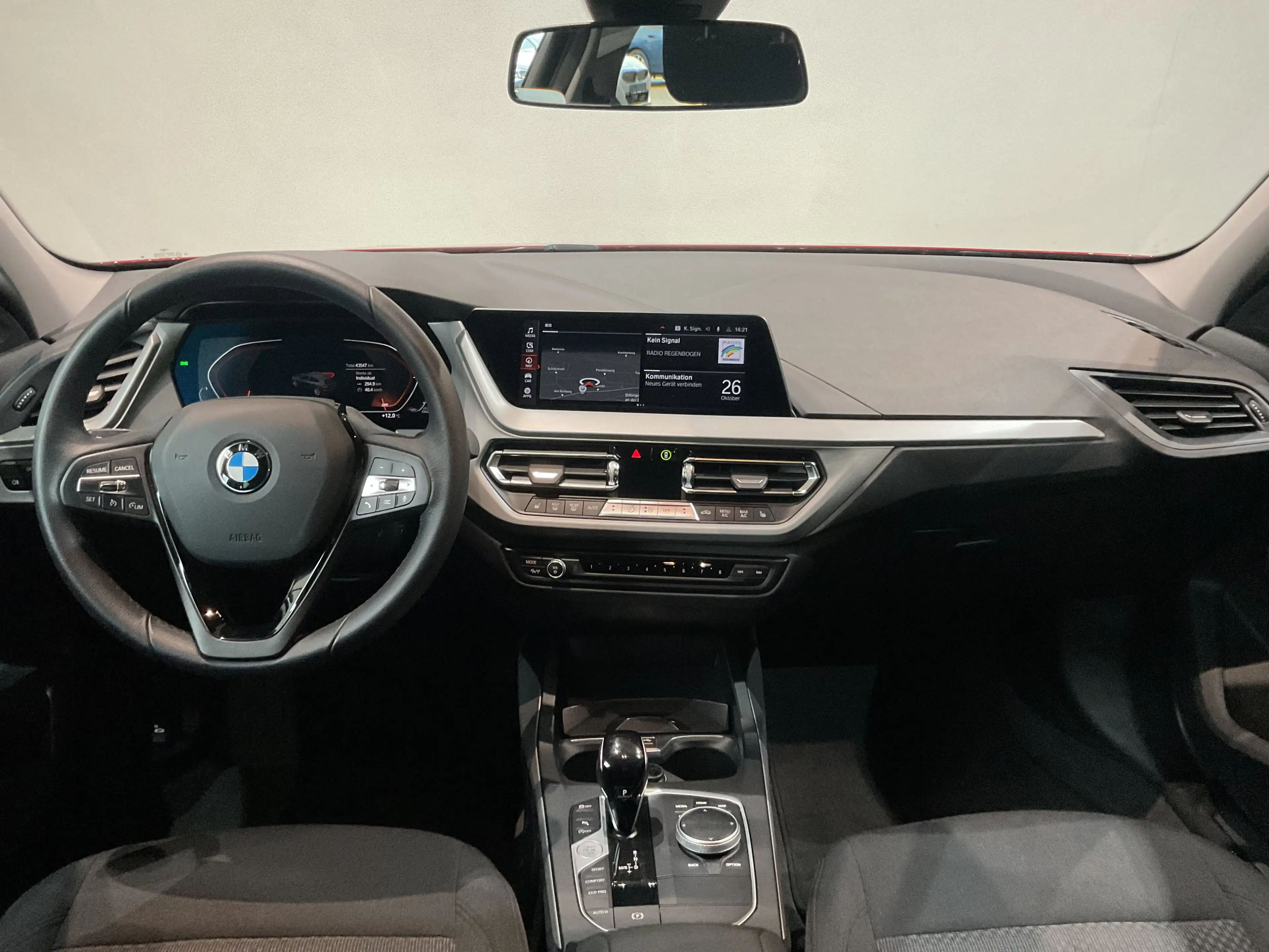 BMW 118 i |Komfortzugang |Sitzheizung |LED-Scheinwerfer — photo 3