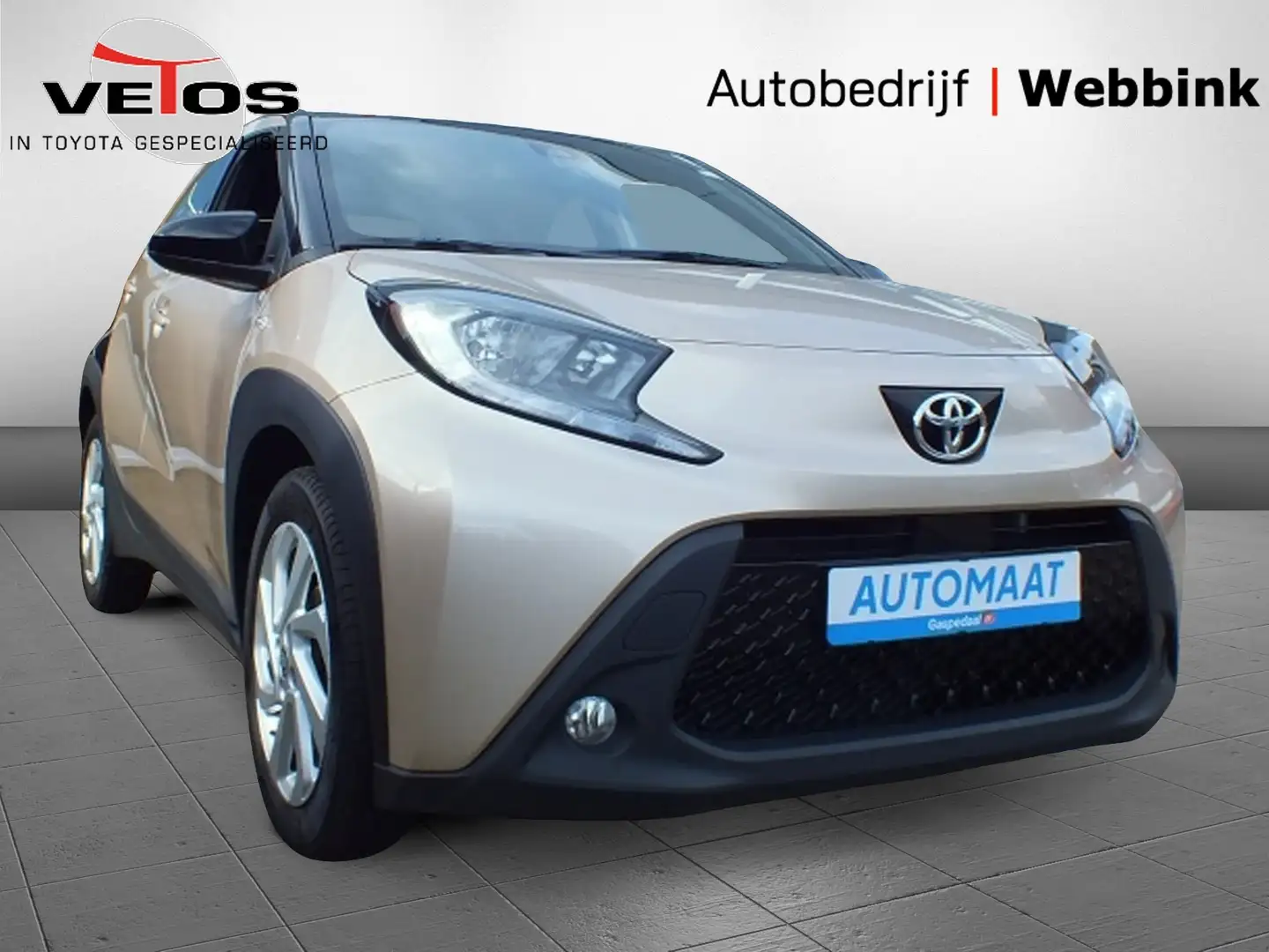 Toyota Aygo X 1.0 VVT-i S-CVT Pulse Bi-Tone Beige - 1