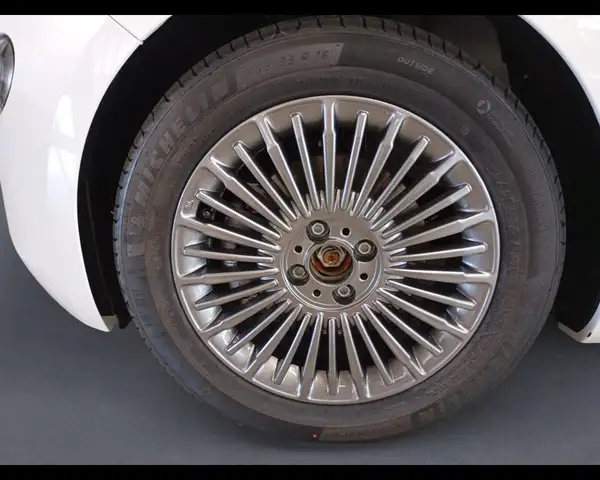 Fiat 500 view 9