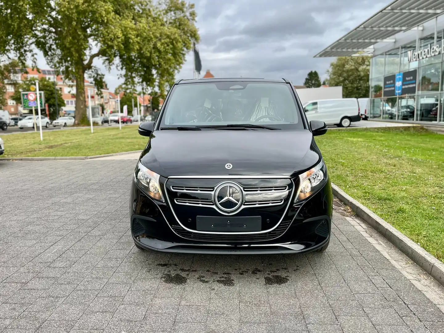 Mercedes-Benz EQV 300 EQV L3 90 kWh 300 Zwart - 2
