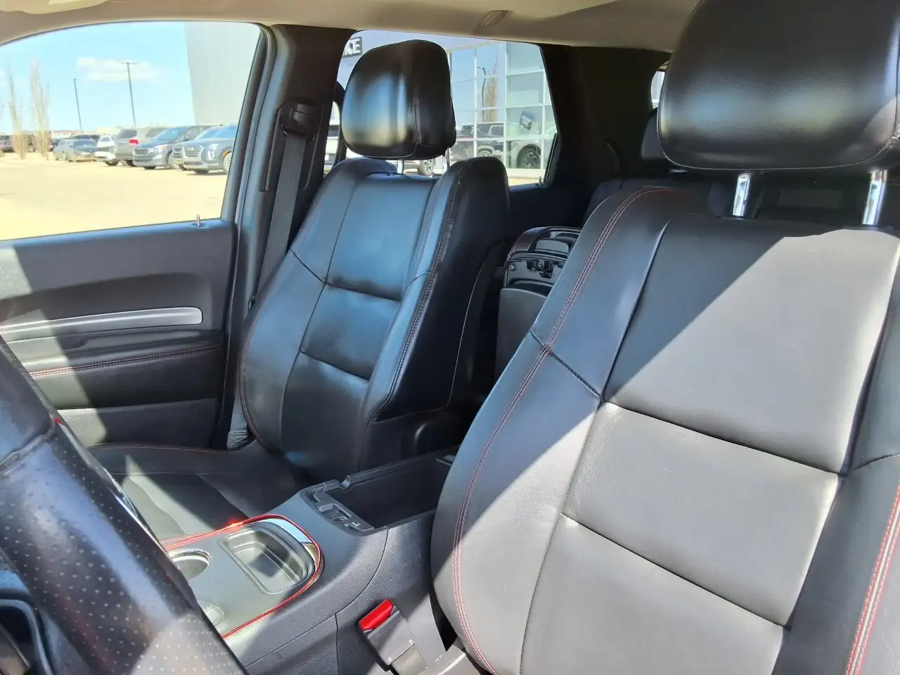 Dodge Durango снимка Dodge Durango