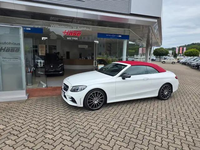 Mercedes-Benz C 220 d Cabrio AMG/ILS/360/Night/AHK/19'/Leder
