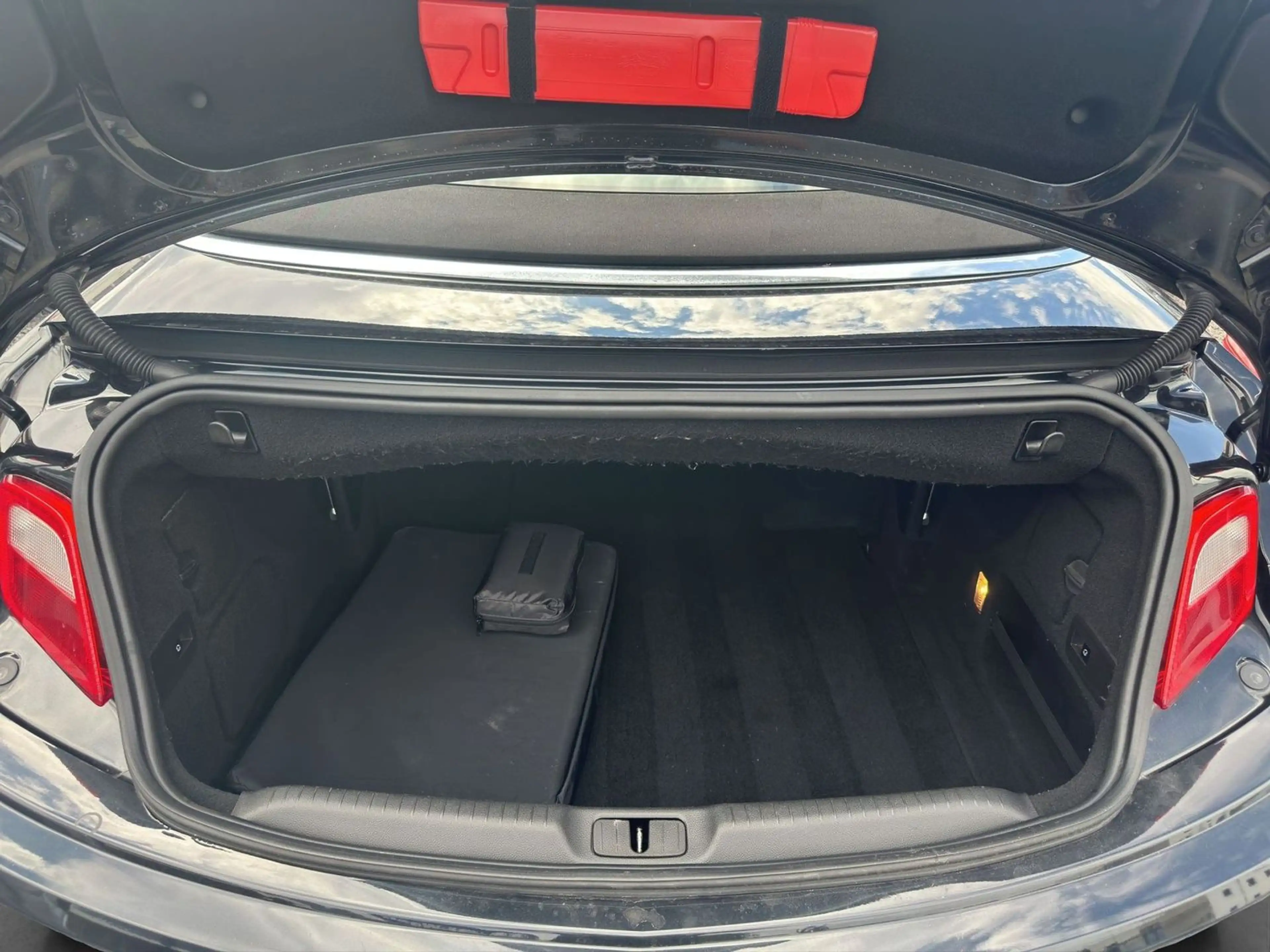 Opel Cascada Innovation Navi Sitzlüftung BiXenon Rcam — photo 14