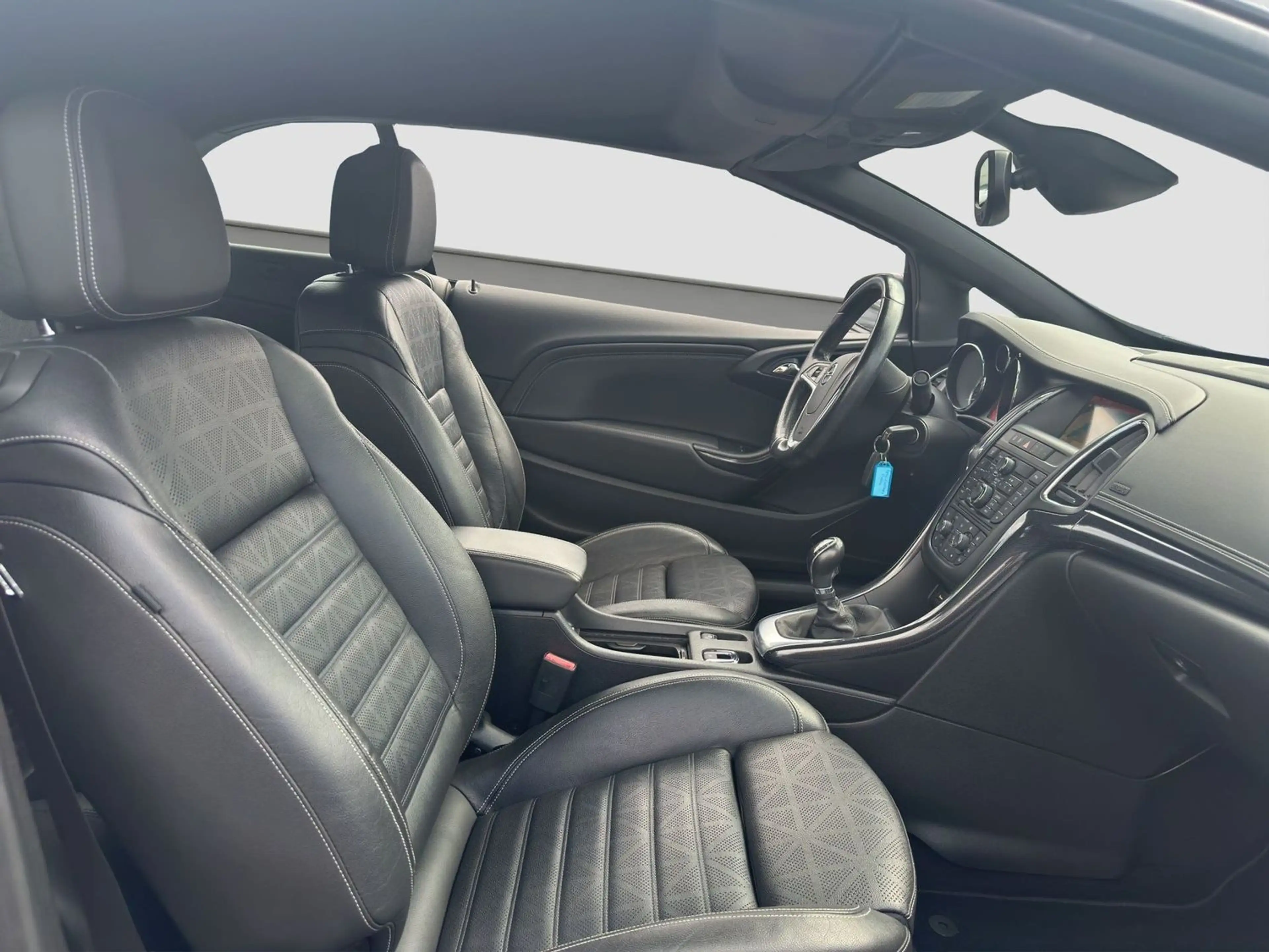Opel Cascada Innovation Navi Sitzlüftung BiXenon Rcam — photo 12