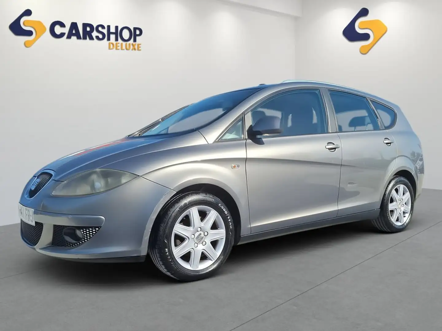 SEAT Altea 2.0 TDI 140cv Stylance Gris - 1