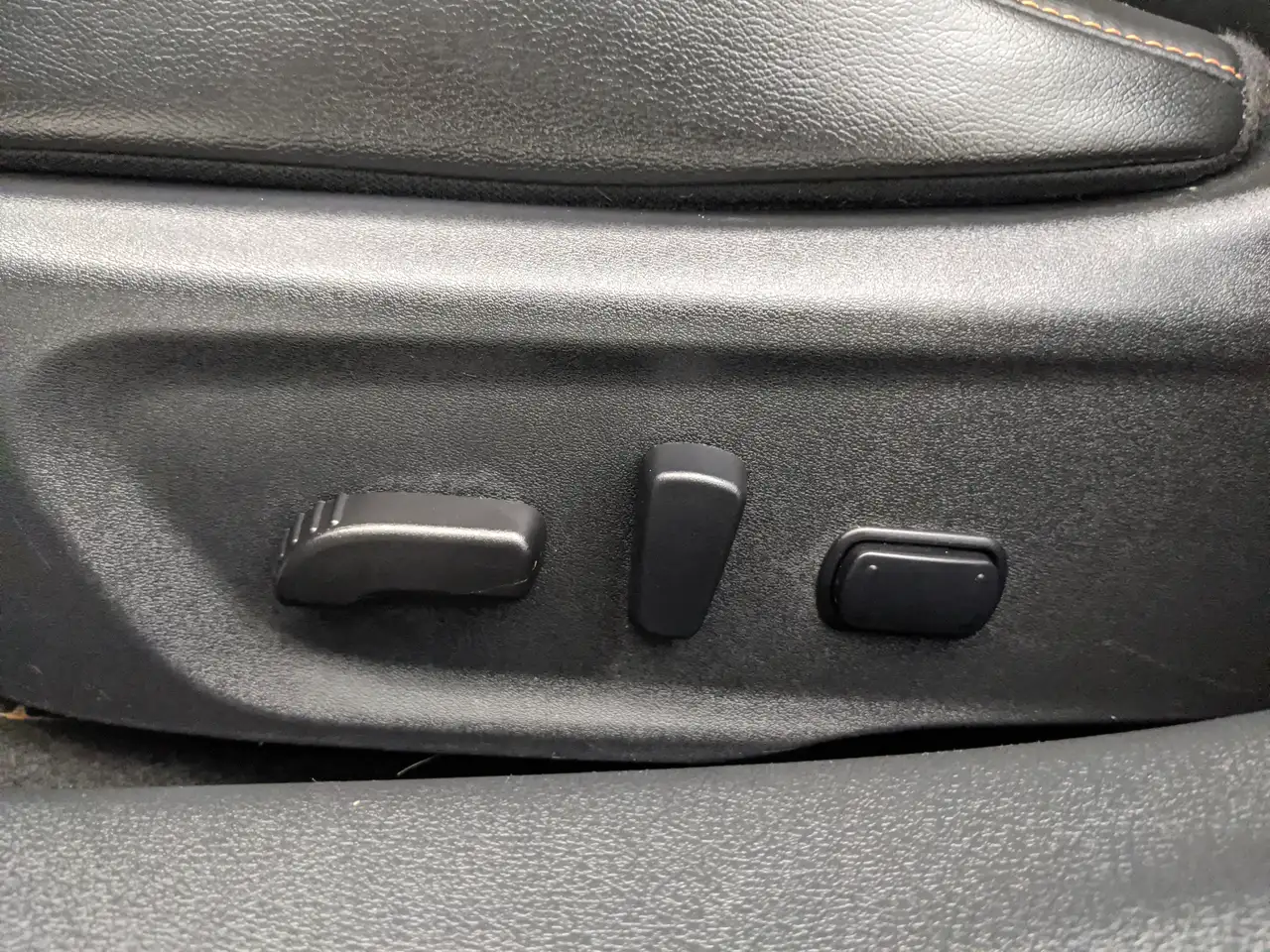 Nissan Sentra снимка Nissan Sentra