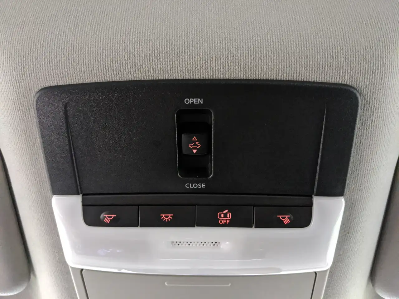 Nissan Sentra снимка Nissan Sentra