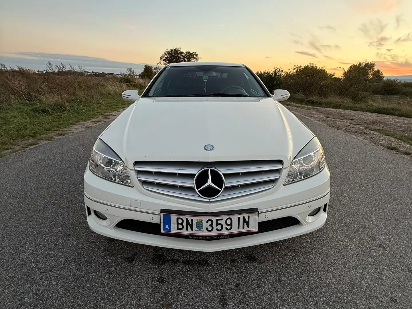 Mercedes-Benz CLC CLC 200 Kompressor Weiß - 2