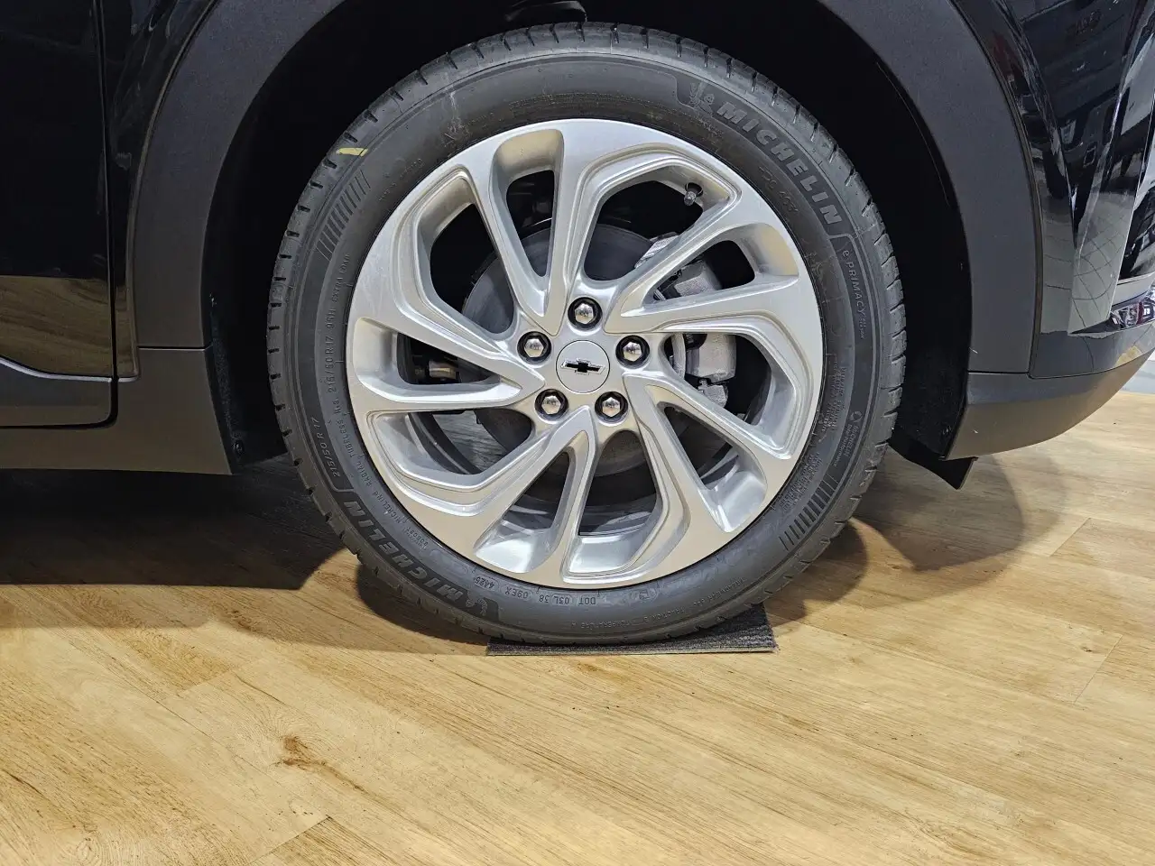 Chevrolet Bolt снимка Chevrolet Bolt