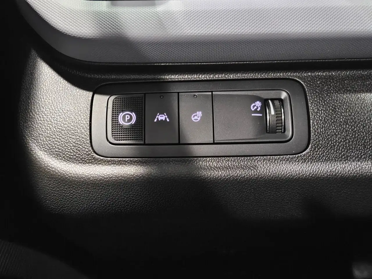 Chevrolet Bolt снимка Chevrolet Bolt