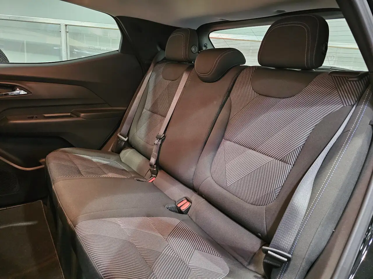Chevrolet Bolt снимка Chevrolet Bolt