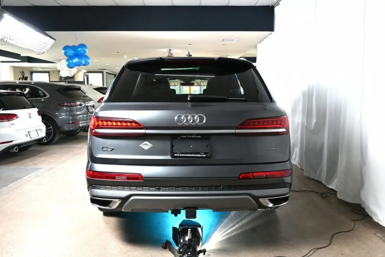 Audi Q7 снимка Audi Q7