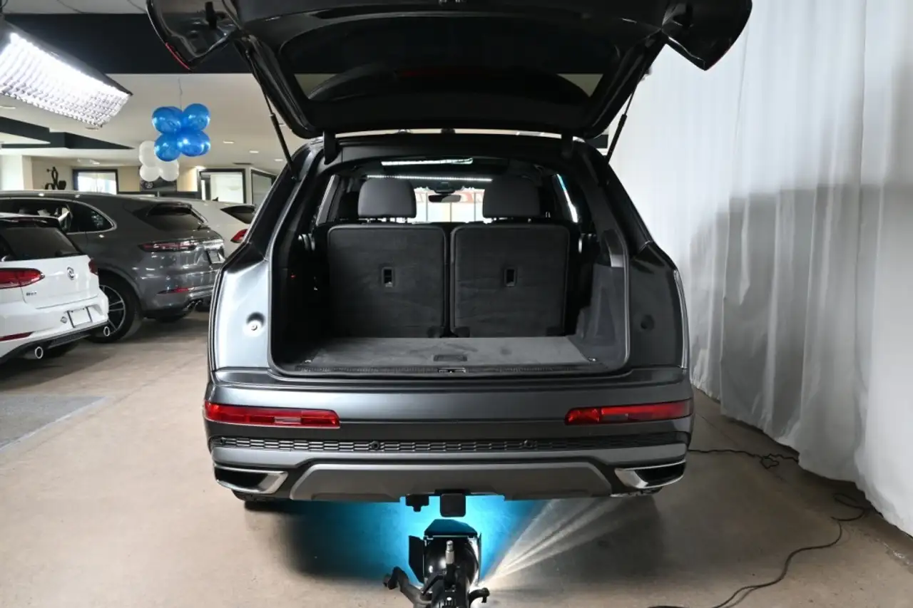 Audi Q7 снимка Audi Q7