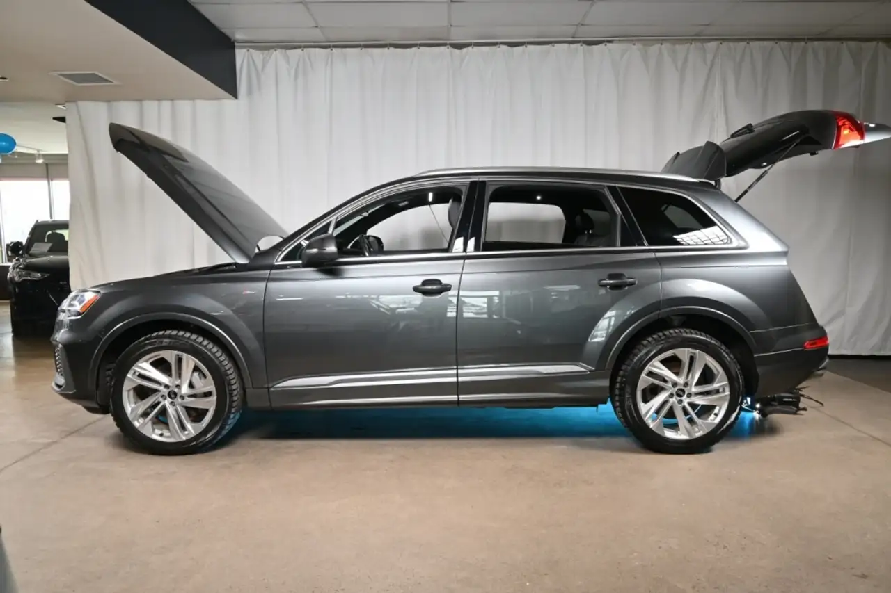 Audi Q7 снимка Audi Q7