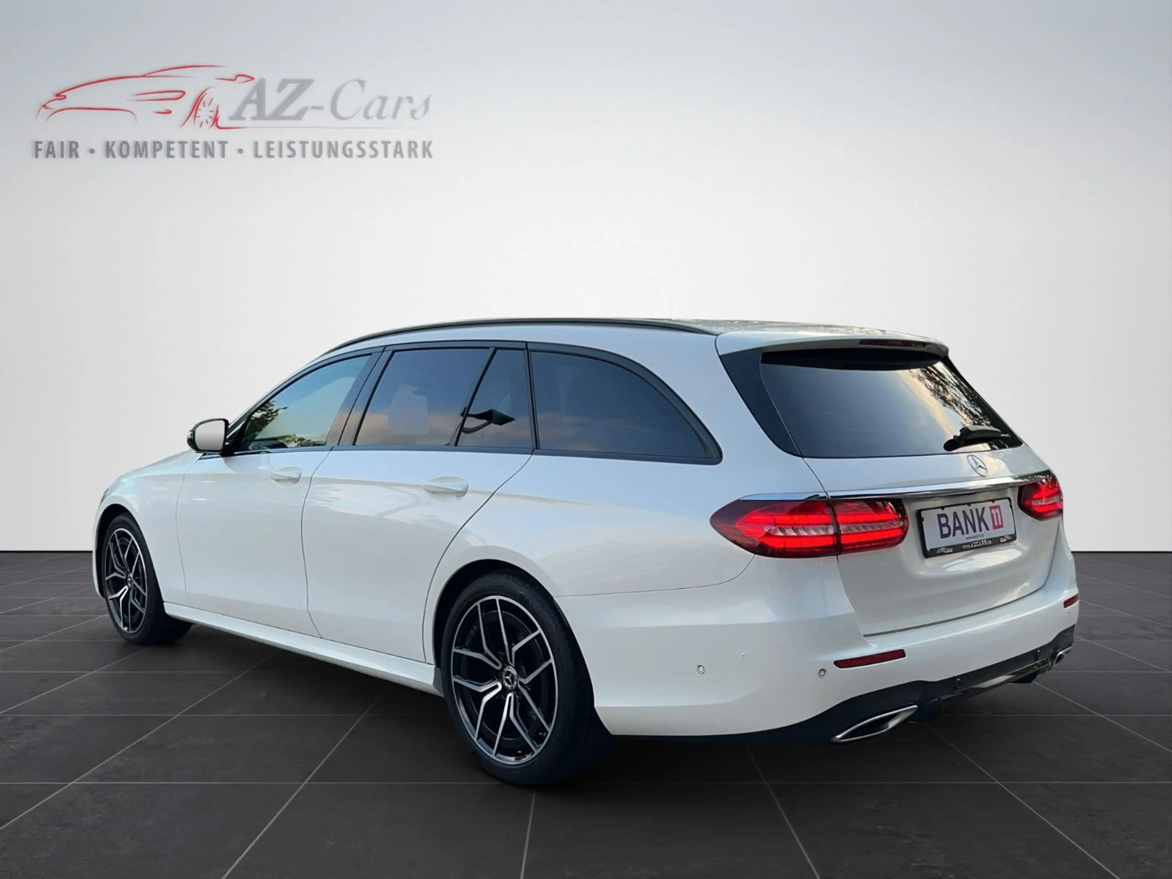 Mercedes-Benz E 400 d T 4M *1.HD*AMG*NIGHT*DISTR.*LED*MBUX*AHK* — photo 5