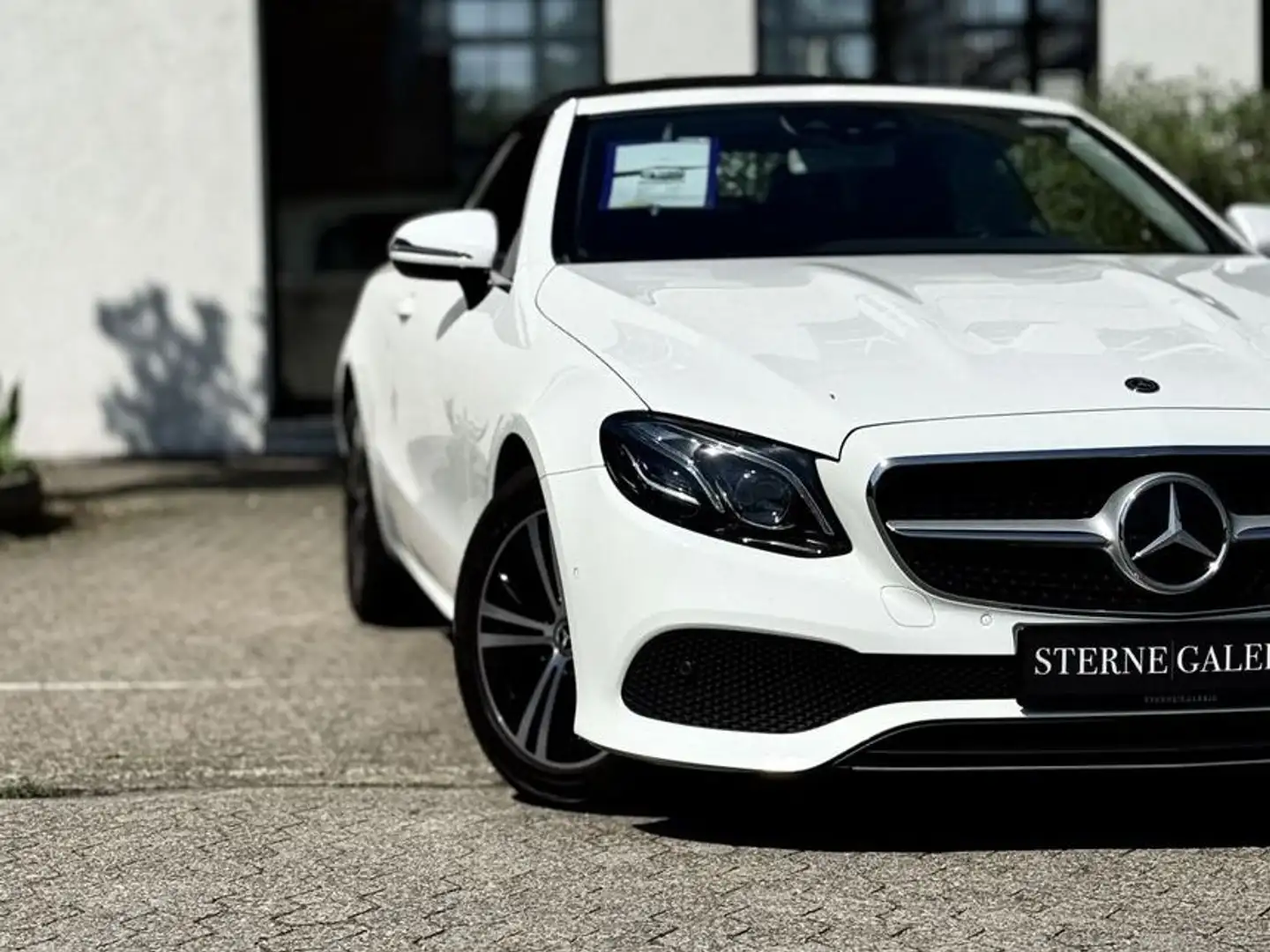 Mercedes-Benz E 300 D/JUNGESTERNE/RÜCKF/SITZH/PARKTR/DISTRO+ Blanco - 1