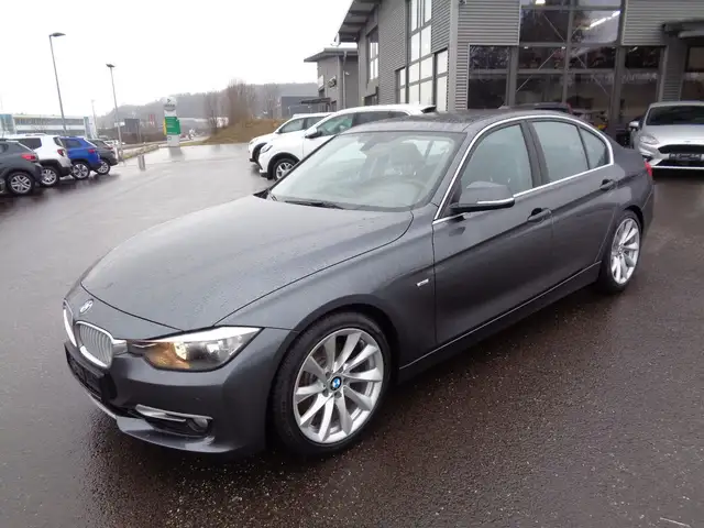 BMW 328 i Navi,Leder,43Tkm ,Deutsches Fahrzeug,1.Hand