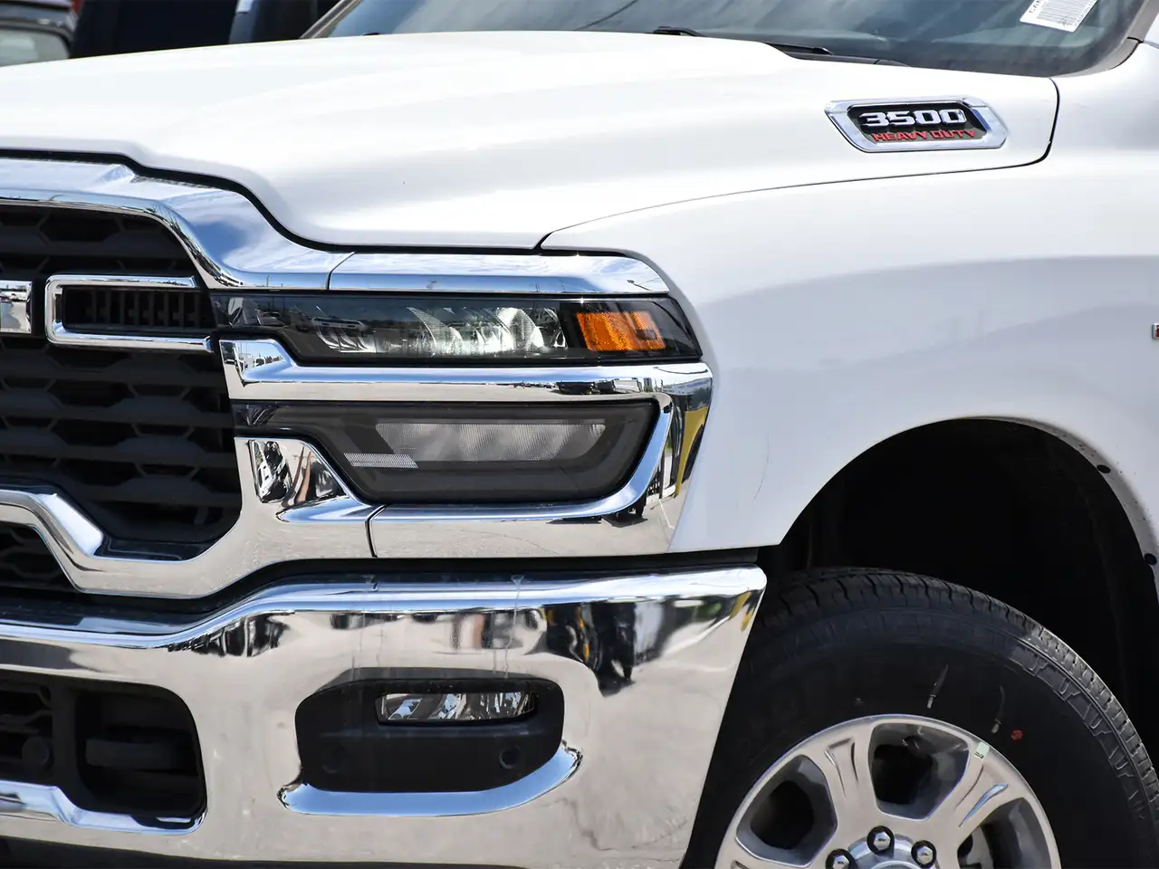 RAM 3500 снимка RAM 3500