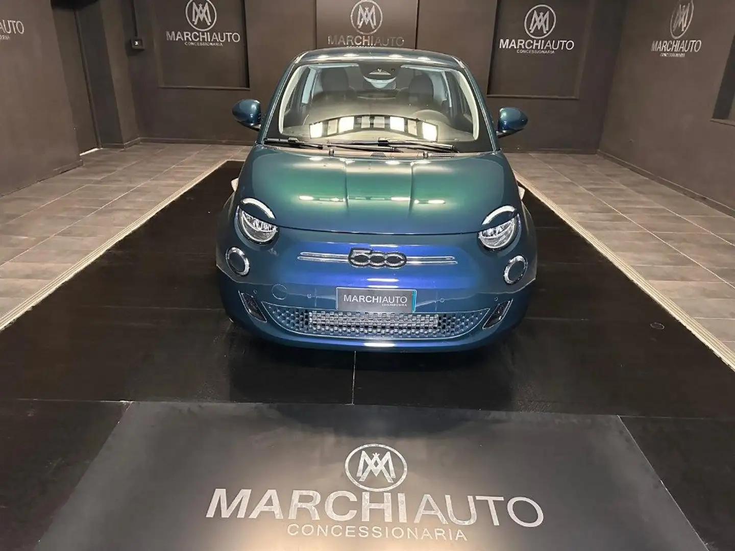 Fiat 500e 3+1 23,65 kWh - Pack Comfort Kék - 2
